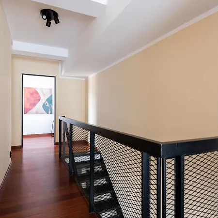 Stylish Penthouses Featuring A Terrace In Praag