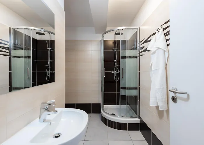 Daire Stylish Penthouses Featuring A Terrace In *
