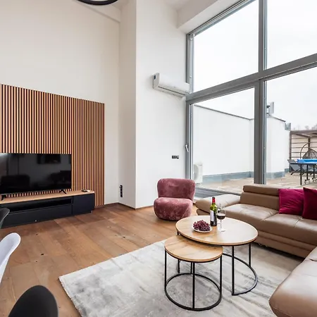 Stylish Penthouses Featuring A Terrace In Apartamento *