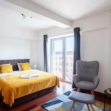 Apartamento Stylish Penthouses Featuring A Terrace In